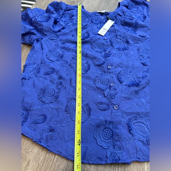 NWT CHICOS Floral Textured Embroidered Button Up Blouse Puff Sleeve Size 10 - Picture 10 of 11